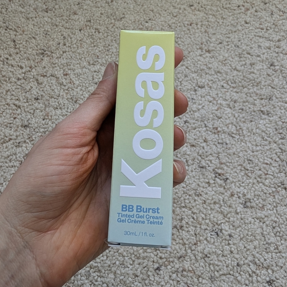 Kosas BB Burst - Medium Neutral 23 Medium with neutral undertones